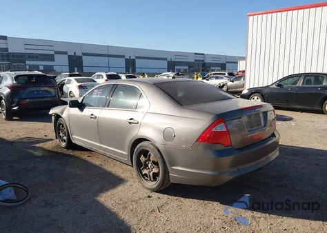 2010 Ford Fusion Se z USA, uszkodzony, nr VIN 3FAHP0HA8AR360796